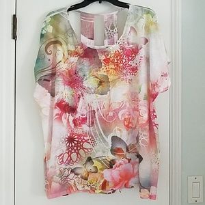 Beautiful Summer Top 2X